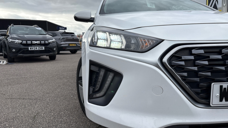 Hyundai IONIQ 1.6 GDi Hybrid 1st Edition 5dr DCT Hybrid Hatchback